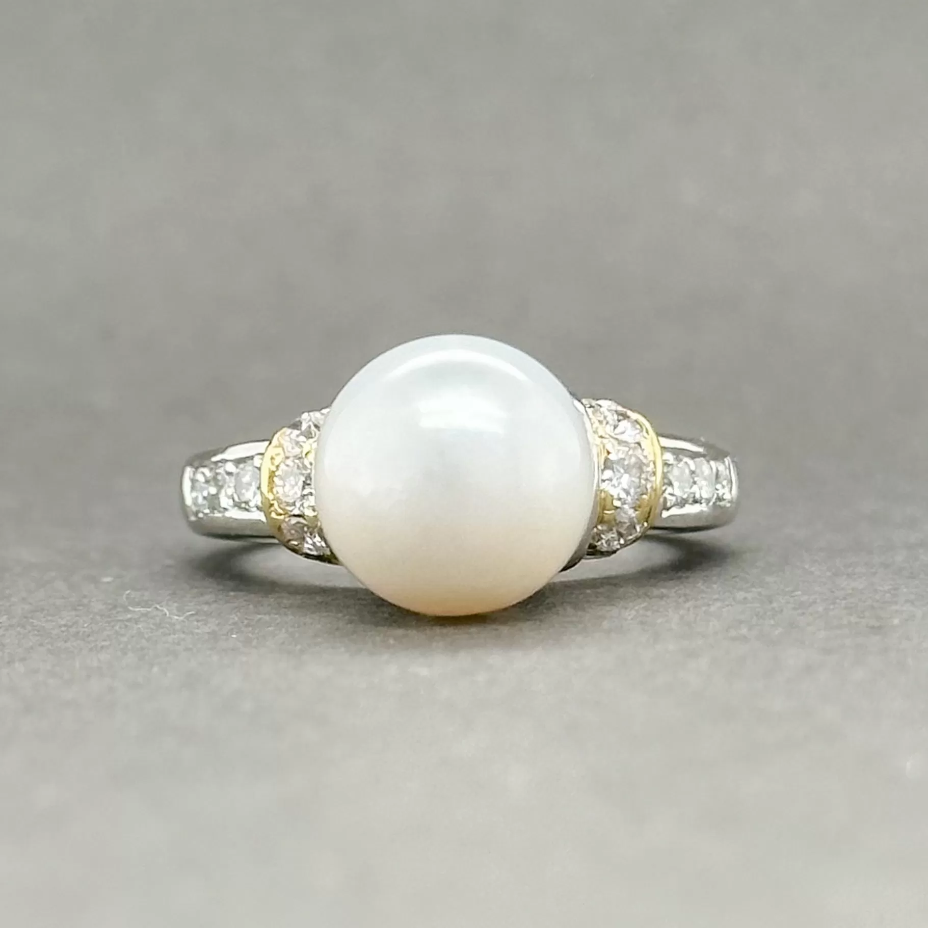 Estate Platinum South Sea Pearl & 0.40ctw G-H/SI1 Cocktail Ring