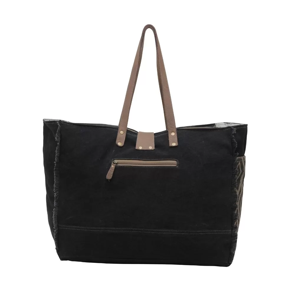 Myra Bag Umber Currant Weekender: Stylish Versatility for Every Journey