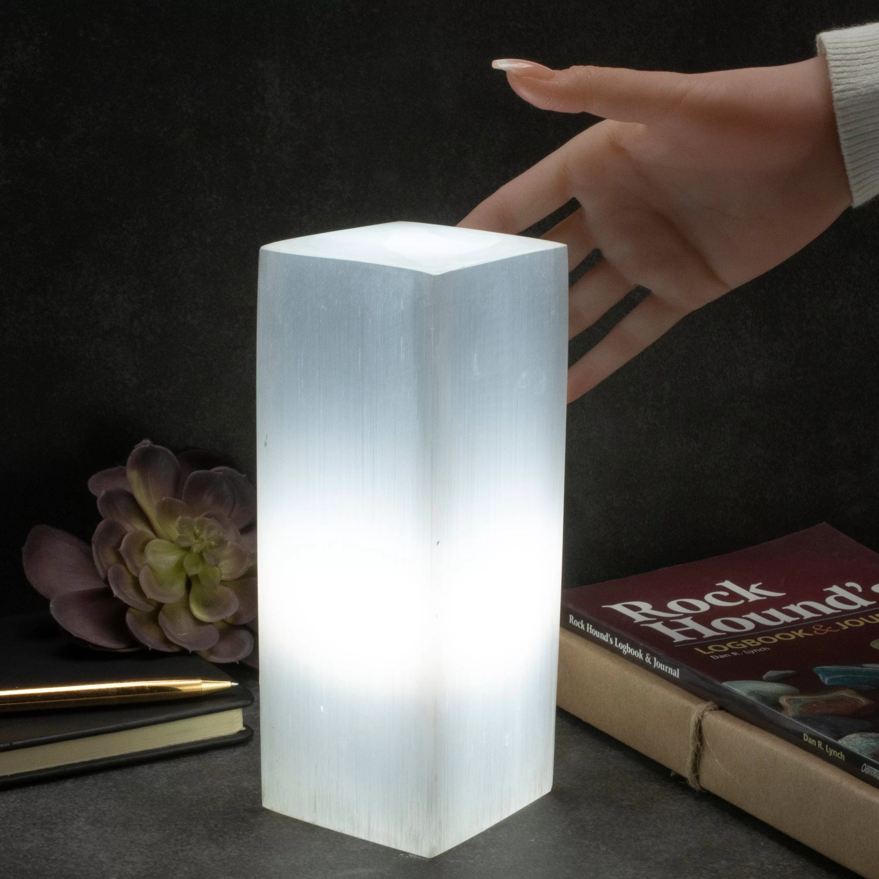 Square Selenite Lamp from Morocco - 8